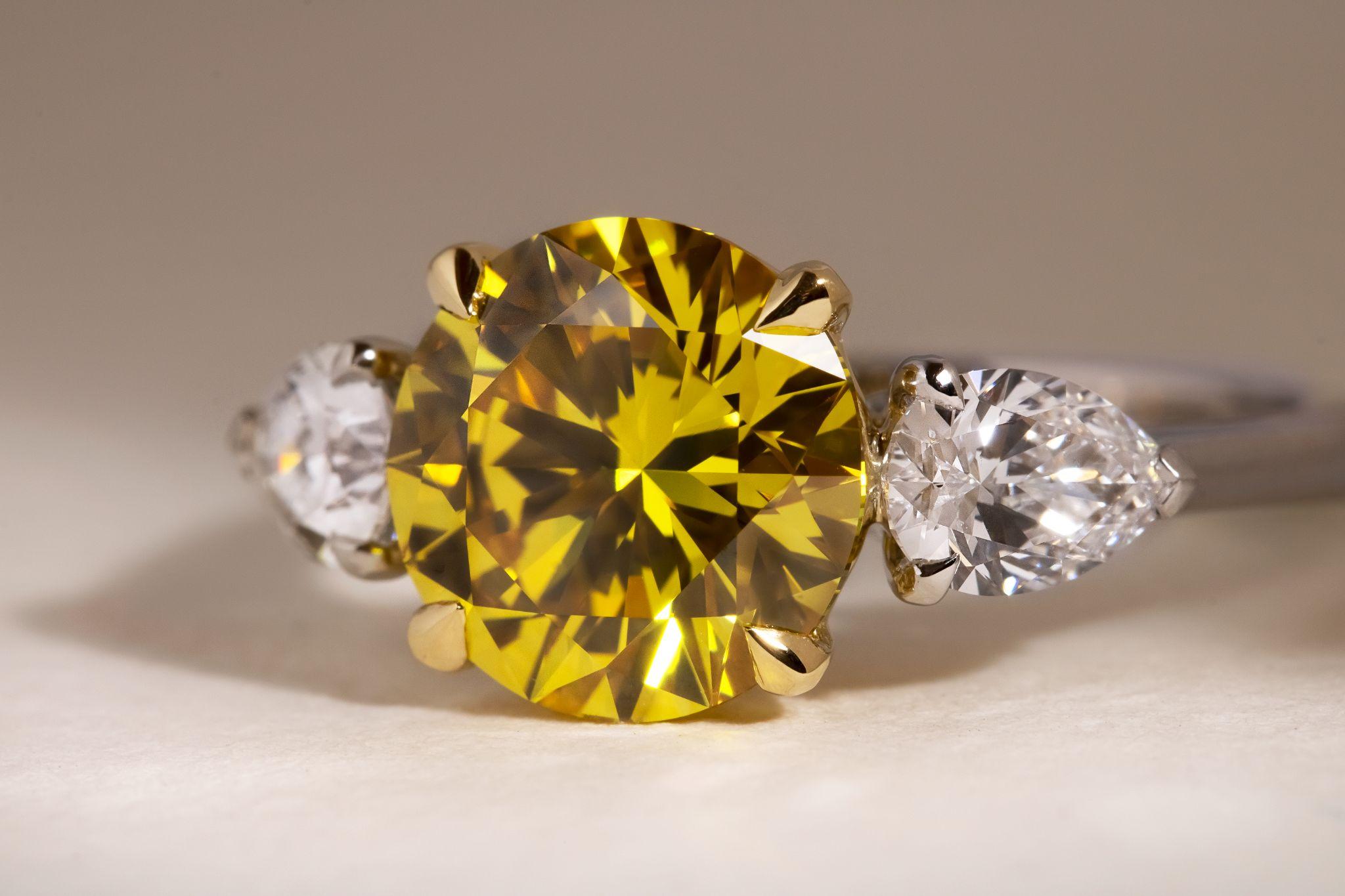 5 Key Processes for Creating Lab-Grown Yellow Diamonds