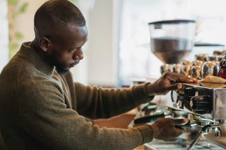 The Evolution of Coffee Grinding: From Hand Mills to Industrial Machines
